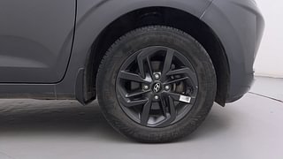 Used 2021 Hyundai Grand i10 Nios Sportz 1.2 Kappa VTVT Petrol Manual tyres RIGHT FRONT TYRE RIM VIEW