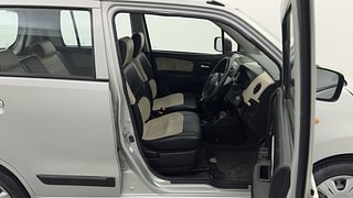Used 2018 Maruti Suzuki Wagon R 1.0 [2010-2019] VXi Petrol Manual interior RIGHT SIDE FRONT DOOR CABIN VIEW