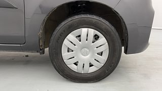Used 2021 Maruti Suzuki Alto 800 Vxi Petrol Manual tyres RIGHT FRONT TYRE RIM VIEW
