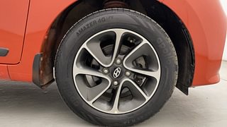 Used 2017 Hyundai Grand i10 [2017-2020] Asta 1.2 Kappa VTVT Petrol Manual tyres RIGHT FRONT TYRE RIM VIEW
