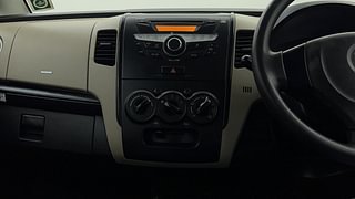 Used 2018 Maruti Suzuki Wagon R 1.0 [2010-2019] VXi Petrol Manual interior MUSIC SYSTEM & AC CONTROL VIEW