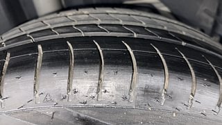 Used 2016 Ford Figo Aspire Trend 1.5 TDCi Diesel Manual tyres RIGHT REAR TYRE TREAD VIEW