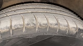 Used 2017 Hyundai Grand i10 [2017-2020] Asta 1.2 Kappa VTVT Petrol Manual tyres LEFT FRONT TYRE TREAD VIEW