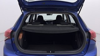 Used 2015 Hyundai Elite i20 [2014-2018] Asta 1.2 (O) Petrol Manual interior DICKY INSIDE VIEW