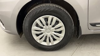 Used 2021 Maruti Suzuki Dzire VXI Petrol Manual tyres LEFT FRONT TYRE RIM VIEW