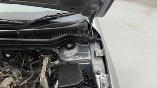 Used 2019 Maruti Suzuki Vitara Brezza [2016-2020] LDi Diesel Manual engine ENGINE LEFT SIDE HINGE & APRON VIEW