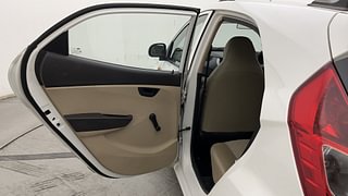 Used 2018 Hyundai Eon [2011-2018] Magna + Petrol Manual interior LEFT REAR DOOR OPEN VIEW
