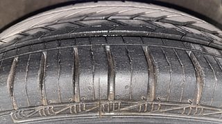 Used 2015 Maruti Suzuki Celerio ZXI AMT Petrol Automatic tyres RIGHT FRONT TYRE TREAD VIEW