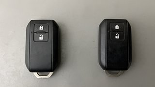 Used 2020 Maruti Suzuki Swift [2017-2021] ZXi AMT Petrol Automatic extra CAR KEY VIEW