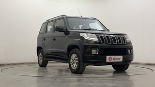 Used 2017 Mahindra TUV300 [2015-2020] T8 mHAWK100 Diesel Manual exterior RIGHT FRONT CORNER VIEW