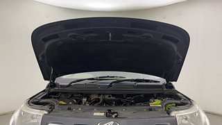Used 2017 Mahindra TUV300 [2015-2020] T8 mHAWK100 Diesel Manual engine ENGINE & BONNET OPEN FRONT VIEW