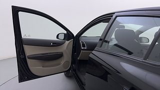 Used 2011 Hyundai i20 [2008-2012] Sportz 1.2 Petrol Manual interior LEFT FRONT DOOR OPEN VIEW