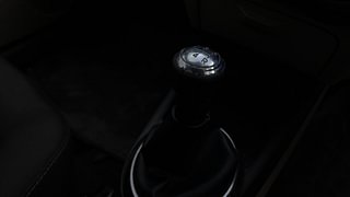 Used 2011 Hyundai i20 [2008-2012] Sportz 1.2 Petrol Manual interior GEAR  KNOB VIEW