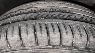 Used 2023 Kia Seltos HTK Plus iMT Petrol Manual tyres RIGHT FRONT TYRE TREAD VIEW