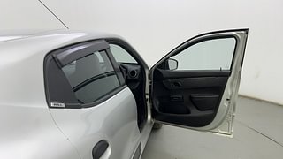 Used 2019 Renault Kwid [2015-2019] 1.0 RXL AMT Petrol Automatic interior RIGHT FRONT DOOR OPEN VIEW