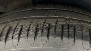 Used 2016 Maruti Suzuki Celerio VXI CNG Petrol+cng Manual tyres RIGHT REAR TYRE TREAD VIEW
