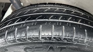Used 2018 Maruti Suzuki Wagon R 1.0 [2010-2019] VXi Petrol Manual tyres RIGHT REAR TYRE TREAD VIEW