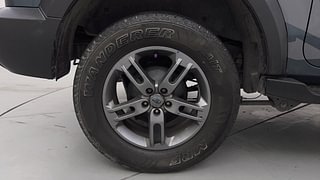 Used 2022 mahindra Thar LX 4 STR Convertible Petrol AT 4WD Petrol Automatic tyres RIGHT REAR TYRE RIM VIEW