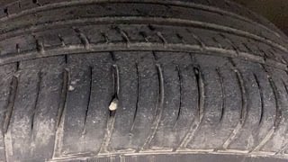 Used 2019 JEEP Compass [2017-2021] Limited 1.4 Petrol AT Petrol Automatic tyres LEFT FRONT TYRE TREAD VIEW