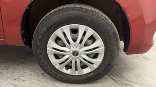 Used 2017 Maruti Suzuki Alto 800 [2016-2019] Lxi Petrol Manual tyres RIGHT FRONT TYRE RIM VIEW