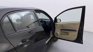 Used 2015 Honda Amaze [2013-2016] 1.2 S i-VTEC Petrol Manual interior RIGHT FRONT DOOR OPEN VIEW