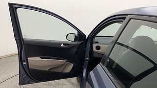 Used 2015 Hyundai Xcent [2014-2017] S (O) Petrol Petrol Manual interior LEFT FRONT DOOR OPEN VIEW