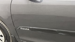 Used 2015 Maruti Suzuki Swift [2011-2017] VXi Petrol Manual dents MINOR SCRATCH