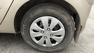 Used 2011 Hyundai i10 Sportz 1.2 Kappa2 Petrol Manual tyres LEFT REAR TYRE RIM VIEW