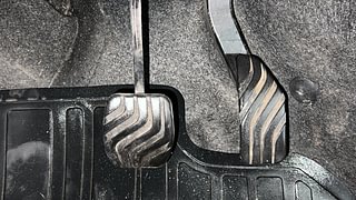 Used 2021 Renault Triber RXZ AMT Petrol Automatic interior PEDALS VIEW