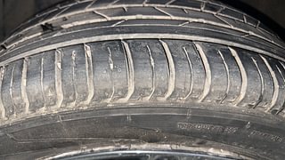 Used 2023 Hyundai New i20 Sportz 1.2 MT Petrol Manual tyres LEFT FRONT TYRE TREAD VIEW