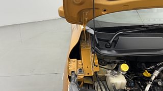 Used 2021 Renault Triber RXZ AMT Petrol Automatic engine ENGINE RIGHT SIDE HINGE & APRON VIEW