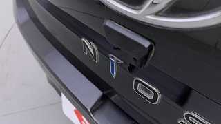 Used 2021 Hyundai Grand i10 Nios Sportz 1.2 Kappa VTVT Petrol Manual top_features Rear camera