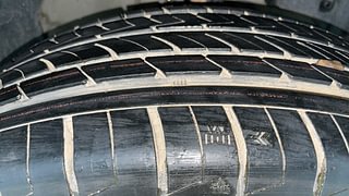 Used 2014 Ford EcoSport Titanium 1.0 Ecoboost Petrol Manual tyres RIGHT FRONT TYRE TREAD VIEW