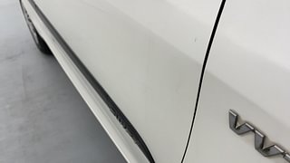 Used 2017 Maruti Suzuki Swift [2011-2017] VXi Petrol Manual dents MINOR DENT