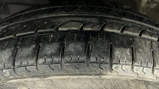 Used 2020 Maruti Suzuki Wagon R 1.0 [2019-2022] LXI CNG Petrol+cng Manual tyres LEFT FRONT TYRE TREAD VIEW