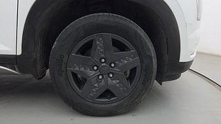 Used 2021 Hyundai Creta S Petrol Petrol Manual tyres RIGHT FRONT TYRE RIM VIEW