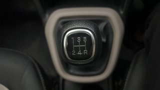 Used 2015 Hyundai Grand i10 [2013-2017] Asta 1.2 Kappa VTVT (O) Petrol Manual interior GEAR  KNOB VIEW