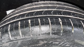 Used 2015 Maruti Suzuki Baleno [2015-2019] Alpha Petrol Petrol Manual tyres RIGHT REAR TYRE TREAD VIEW