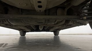 Used 2017 Maruti Suzuki Swift [2014-2017] VXI (O) Petrol Manual extra REAR UNDERBODY VIEW (TAKEN FROM REAR)