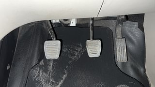 Used 2019 Mahindra Marazzo M2 Diesel Manual interior PEDALS VIEW