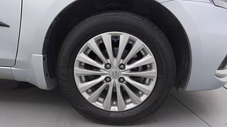 Used 2023 Maruti Suzuki Ciaz Zeta Petrol Petrol Manual tyres RIGHT FRONT TYRE RIM VIEW