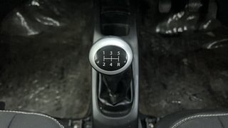 Used 2017 Maruti Suzuki Wagon R 1.0 [2010-2019] VXi Petrol + CNG (Outside Fitted) Petrol+cng Manual interior GEAR  KNOB VIEW