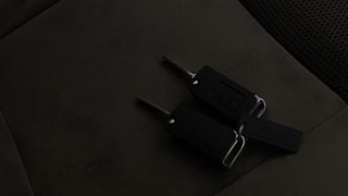 Used 2018 Mahindra XUV500 W6 AT Diesel Automatic extra CAR KEY VIEW