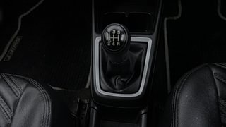 Used 2020 Maruti Suzuki Swift [2017-2021] VXi Petrol Manual interior GEAR  KNOB VIEW