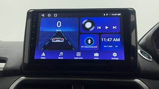 Used 2020 Ford EcoSport [2017-2021] Titanium 1.5L Ti-VCT Petrol Manual top_features Integrated (in-dash) music system