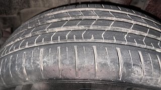 Used 2022 Toyota Glanza V Petrol Manual tyres LEFT REAR TYRE TREAD VIEW