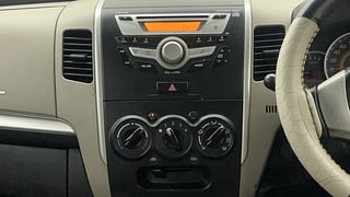 Used 2016 Maruti Suzuki Wagon R 1.0 [2015-2019] VXI AMT Petrol Automatic interior MUSIC SYSTEM & AC CONTROL VIEW