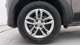 Used 2023 Renault Triber RXT Petrol Manual tyres LEFT FRONT TYRE RIM VIEW
