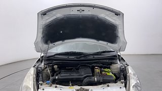 Used 2013 Maruti Suzuki Swift [2011-2017] VDi Diesel Manual engine ENGINE & BONNET OPEN FRONT VIEW