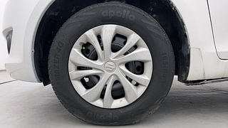 Used 2013 Maruti Suzuki Swift [2011-2017] VDi Diesel Manual tyres LEFT FRONT TYRE RIM VIEW